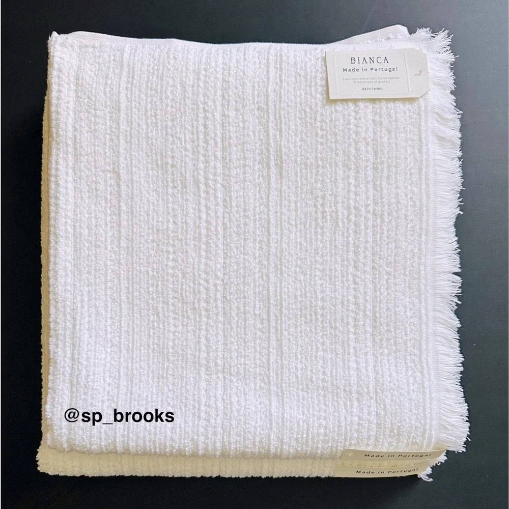 🎁2PC BIANCA Bath Towel Set - White Boucle Textured Pattern - 100% Cotton